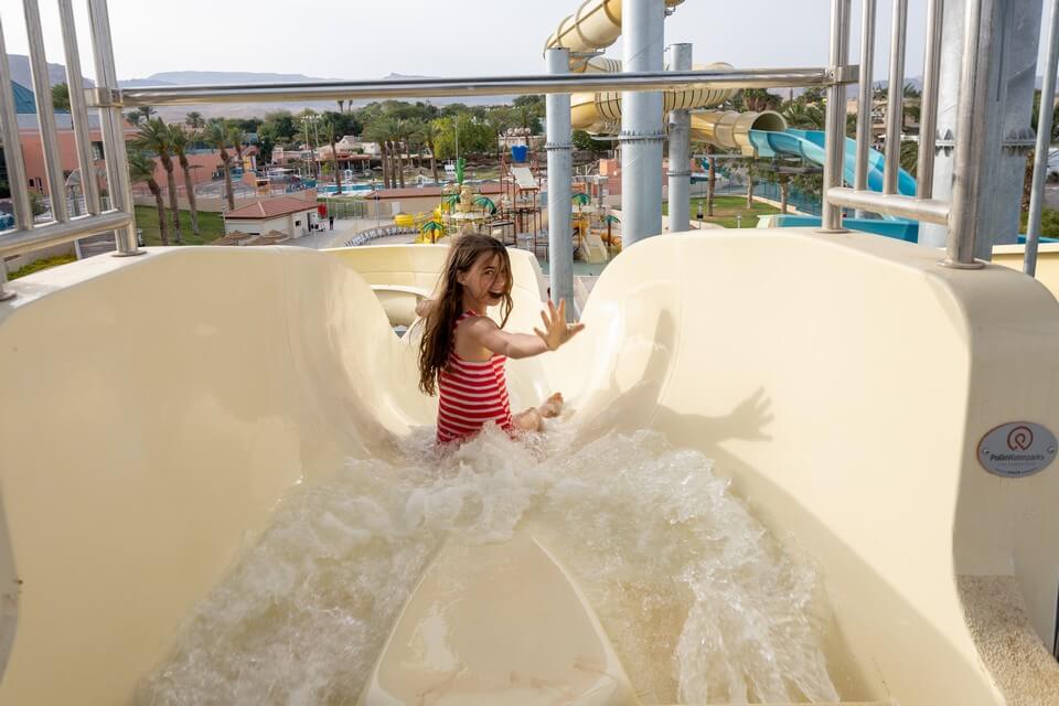 בלו ממבה במתחם אקסטרים